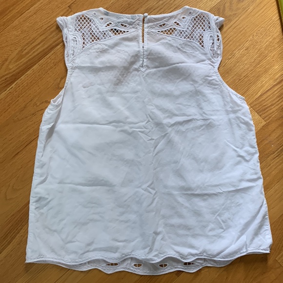 WHBM sleeveless white eyelet top - Picture 6 of 7